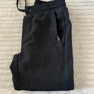 Kids UNRL PERFORMANCE PANTS sz M black. Joggers